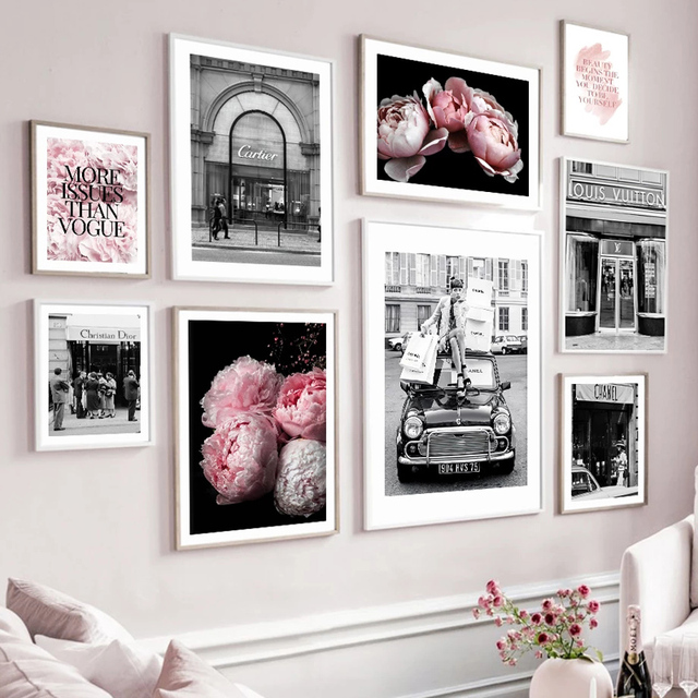 Obraz ścienny Paryski sklep mody dla dziewczyn w stylu muzeum na płótnie - nordyckie plakaty i zdjęcia do salonu - Wianko - 5