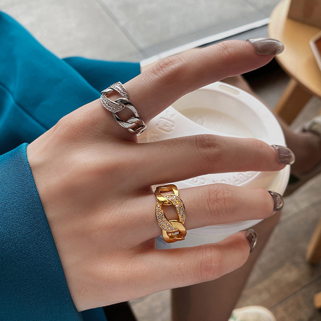 Pierścień damski z łańcuchem wykonany ze srebra próby 925, zdobiony mikro cyrkoniami, w stylu luksusowym, z otwartym wzorem, w kolorze złotym, hurtowy - Wianko - 2