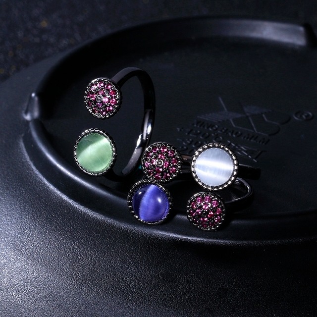 Srebrny pierścionek regulowany NASIA 925 z czarnym kocim kształtem, ozdobiony zielonym i białymi kryształami - Wianko - 16