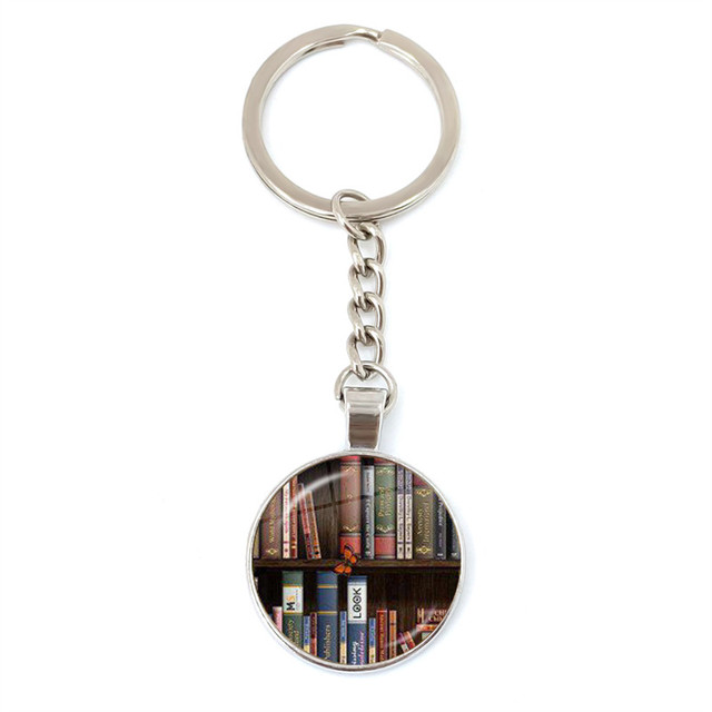Breloczek na klucze z miejscem na zdjęcie - 2021, nostalgiczne książki, biżuteria dla miłośników książek, prezent dla bibliotekarza, pisarza, ucznia, nauczyciela, nerdów, pamiątkowy prezent - breloczek związany z książką - Wianko - 11