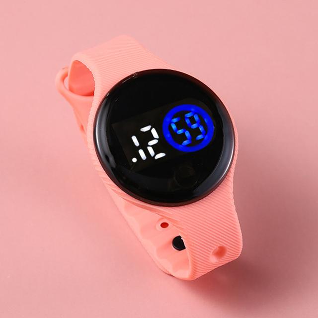 Zegarek elektroniczny dla dzieci z motywem sportowym, wodoodporny, z cyfrowym wyświetlaczem LED i paskiem galaretkowym - prezent dla chłopców i dziewczynek - Wianko - 9