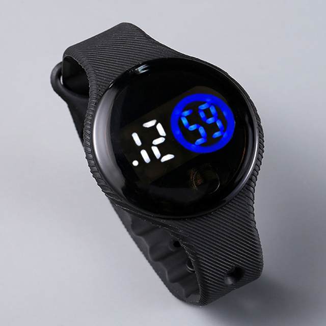 Zegarek elektroniczny dla dzieci z motywem sportowym, wodoodporny, z cyfrowym wyświetlaczem LED i paskiem galaretkowym - prezent dla chłopców i dziewczynek - Wianko - 6