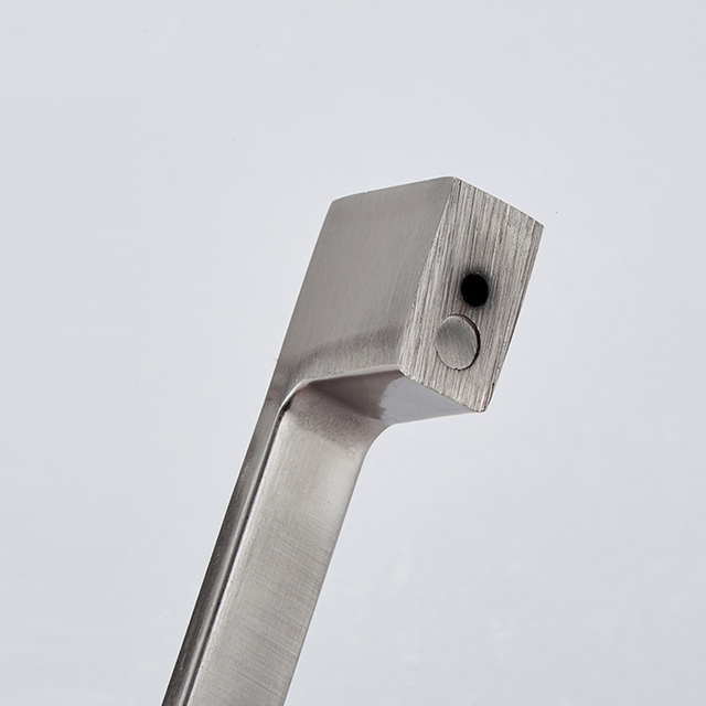 Uchwyty do szafek VARMSTUGA gałki i uchwyty ze stopu aluminium szczotkowanego – nowoczesny, stylowy mebel - Wianko - 7