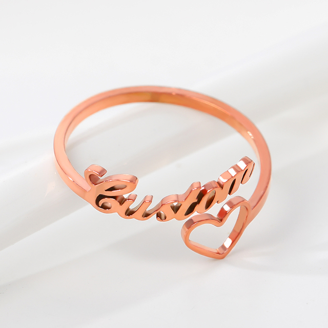 Niestandardowy pierścionek z sercem z imionami - Biżuteria personalizowana z różowego złota - Pierścień BFF ze stali nierdzewnej dla kobiet - Różowa złota biżuteria personalizowana dla par - Wianko - 3