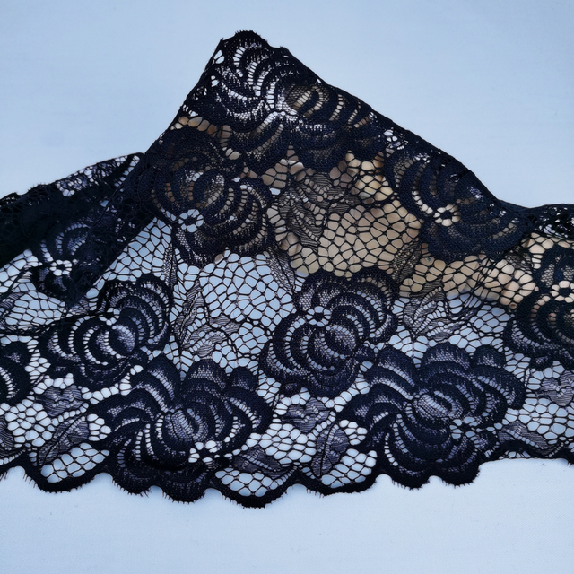 Dekoracyjna czarna koronka z rzęskami - 2 metry, 23 cm, haftowana, idealna do sukien ślubnych i tapicerki - Wianko - 5