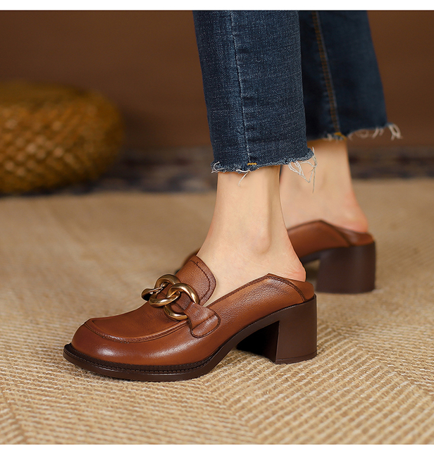 Nowe damskie czółenka ze skóry naturalnej, rozmiar 22-25 cm, górne skórzane buty wsuwane z metalowym łańcuchem - Wianko - 13