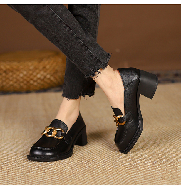 Nowe damskie czółenka ze skóry naturalnej, rozmiar 22-25 cm, górne skórzane buty wsuwane z metalowym łańcuchem - Wianko - 21