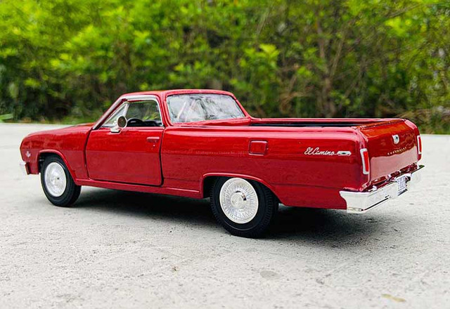 1965 Chevrolet EL CAMINO red - 1:25 scale, simulation, aluminum model, decorative craft collection, toy tools accessory - Wianko - 4