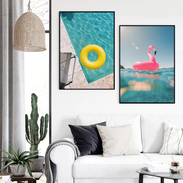 Plakat Flamingo na płótnie - Niebieski basenik, nadmuchiwane koło - Wianko - 2