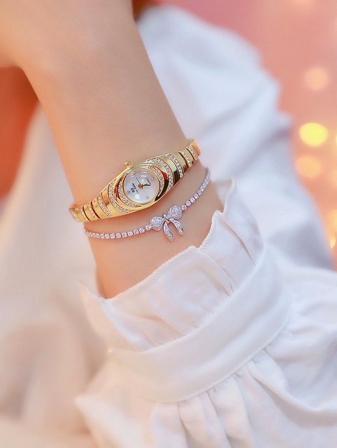 Luksusowy zegarek damski marki Casual z różowym złotym paskiem - kwarcowy, mały rozmiar - Wianko - 10