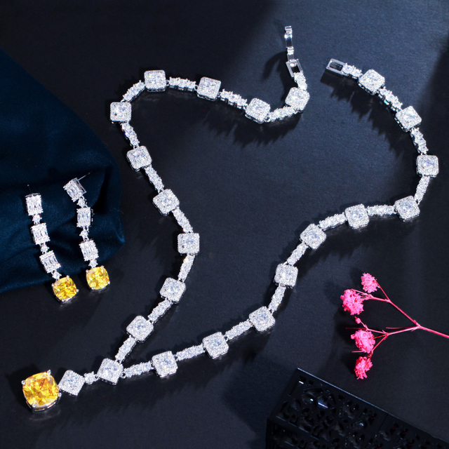 Zestaw biżuterii ślubnej z żółtą cyrkonią w klasycznym stylu - naszyjnik i kolczyki CWWZircons T591 - Wianko - 2