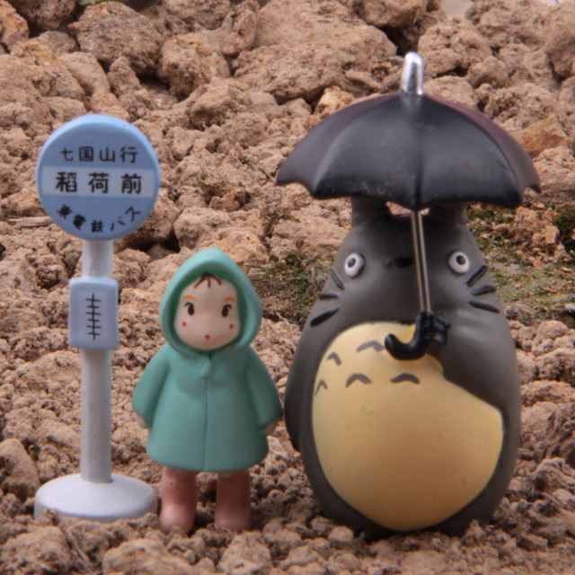 Nowy zestaw 3 sztuk mini figurki Totoro - wzrost 3-5 cm, prezent na Boże Narodzenie (lm13) - Wianko - 5