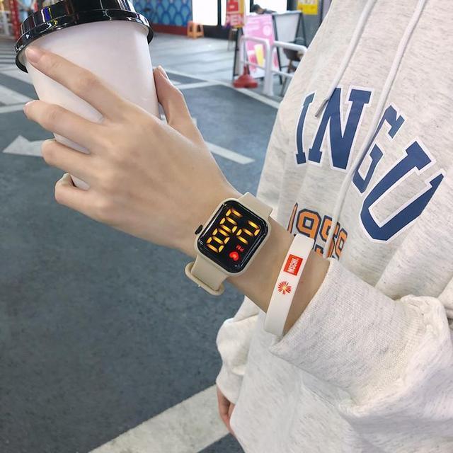 Młoda moda 2021: Wodoodporny, elektroniczny zegarek damski/gumowy zegarek męski w nowym stylu - Wianko - 3
