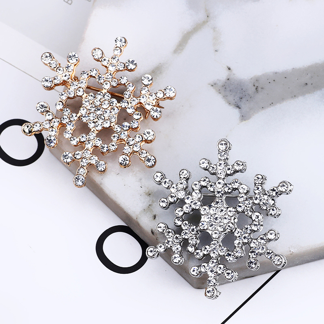 Luksusowa broszka z kryształami śnieżynka w kształcie złotego kwiatu - Wianko - 30