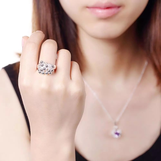 Naszyjnik koralikowy i pierścionek w stylowej oprawie - biżuteria ze srebra 925 dla eleganckiej kobiety - Wianko - 8