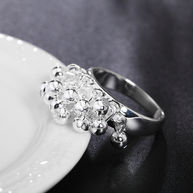 Naszyjnik koralikowy i pierścionek w stylowej oprawie - biżuteria ze srebra 925 dla eleganckiej kobiety - Wianko - 5