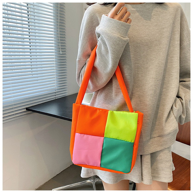 Nowoczesna torba damska jednoramienna na ramię w kontrastowe wzory kolorowych cukierków - lato 2021 - Wianko - 11