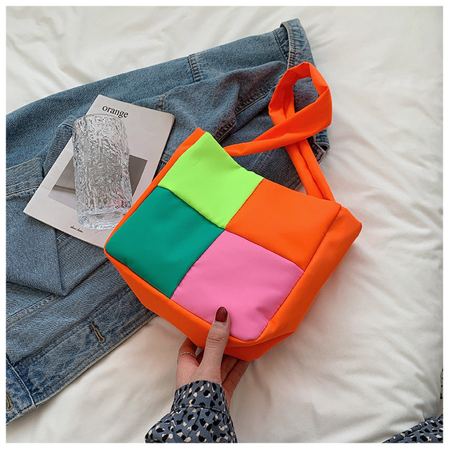 Nowoczesna torba damska jednoramienna na ramię w kontrastowe wzory kolorowych cukierków - lato 2021 - Wianko - 25