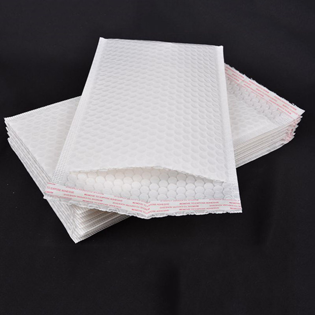 100 sztuk białych kopert piankowych samozamykających z wypełnieniem bąbelkowym, idealnych do wysyłki - Wianko - 3