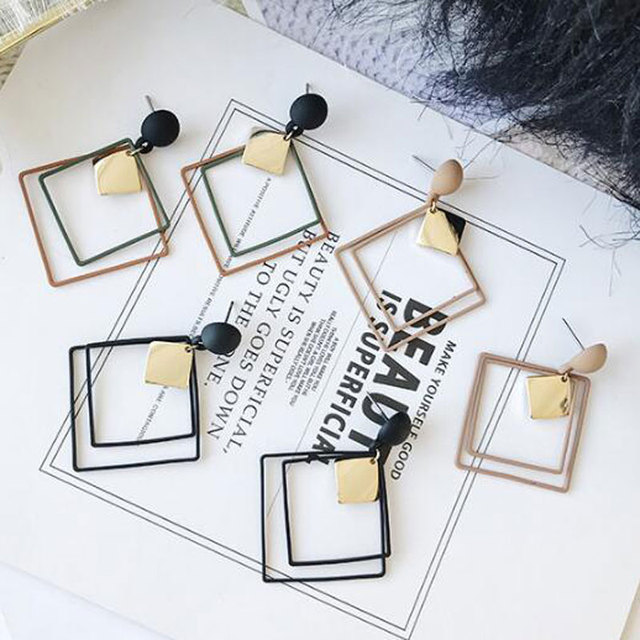 Kolczyki wiszące 2019 New Fashion - czarna i biała, geometryczne, okrągły wzór trójkąta dla kobiet - Punk biżuteria kolczyki z kamieniem - Wianko - 5