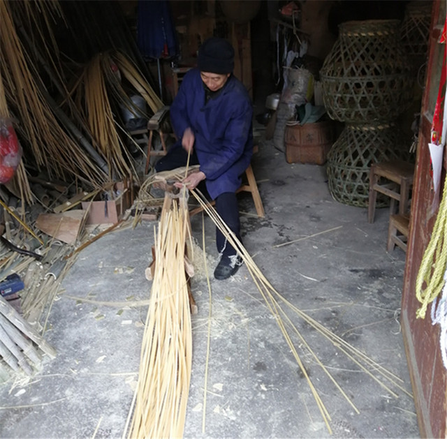 Bambusowe drewniane naczynia kuchenne do gotowania na parze ryby ryż Dim Sum kosz ryżowar z pokrywką żywności nadziewane kok parowiec 12 bambusowe naczynie parowe - Wianko - 11