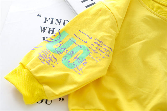 Zestaw ubrań dla chłopców: koszulka z litery i spodnie kamuflażowe (2 sztuki) w nowej, modnej kolekcji na sezon wiosna-jesień 2020 dla dzieci - Wianko - 10