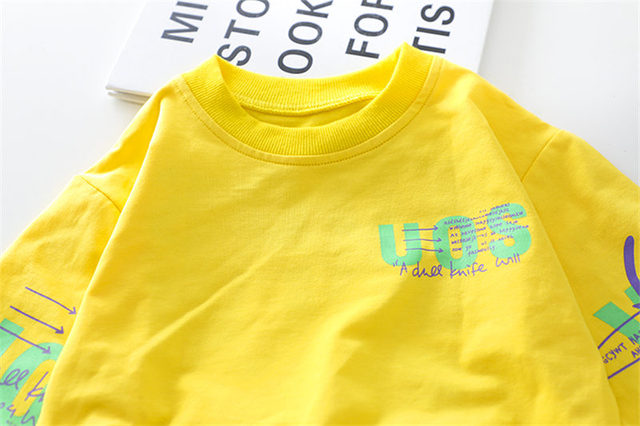 Zestaw ubrań dla chłopców: koszulka z litery i spodnie kamuflażowe (2 sztuki) w nowej, modnej kolekcji na sezon wiosna-jesień 2020 dla dzieci - Wianko - 8