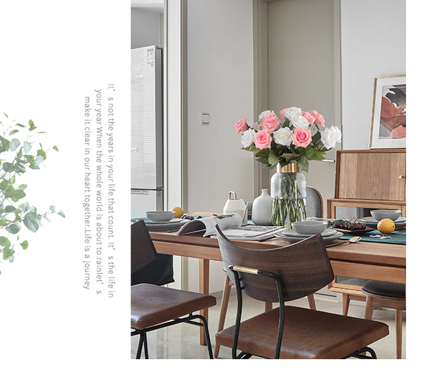 Sztuczna imitacja czerwonej róży - sztuczny kwiat z jedwabiu do dekoracji wnętrza domowego i stołu w pokoju dziennym - Wianko - 16