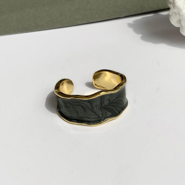 Nowoczesny pierścionek ze stokrotkami - kolorowy motyw z olejnym wykończeniem - Wianko - 4