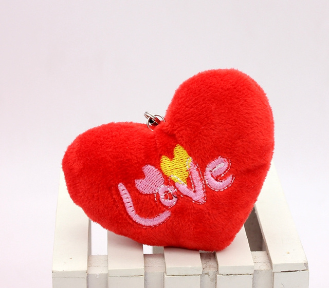 Dekoracyjny bukiet pluszowych zwierząt-Love Heart 7*6CM, z wypełnieniem pluszowym, łańcuszek na telefon łączy się z wisiorem, idealny prezent ślubny - Wianko - 1