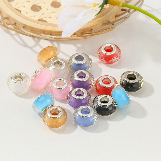 8 kolorowych akrylowych koralików do tworzenia bransoletek z kryształem, 2 sztuki - Wianko - 1