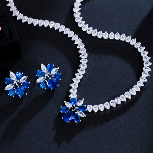 Zestaw biżuterii damskiej - eleganckie niebieskie kwiaty z cyrkoniami, kryształowe kolczyki i naszyjnik (JS296) - Wianko - 9