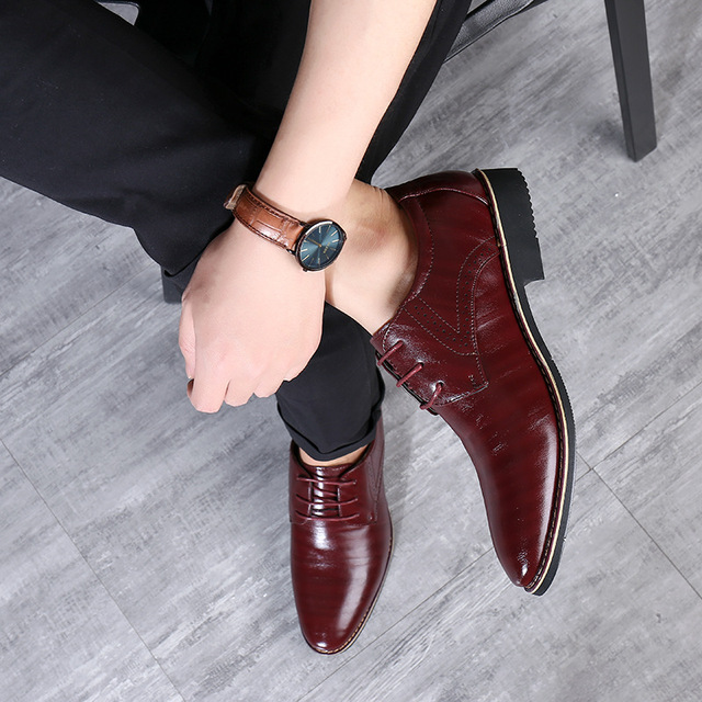 Nowe męskie buty wizytowe zamszowe - modele wiosenne i jesienne, kolor czarny - Wianko - 16