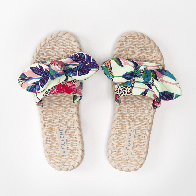 Sandały Crisscross Bow Knot CUPSHE - letnie, wsuwane na niskim obcasie, Casual japonki z wystającym palcem- sandały dla kobiet - Wianko - 10