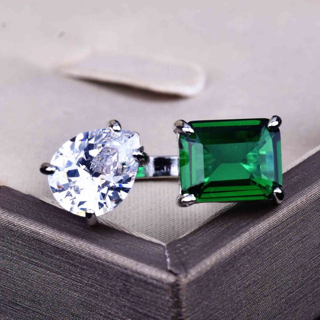 Piękny, regulowany pierścionek ślubny dla kobiet z białą kroplą wodą i zielonym prostokątem - biżuteria srebrna - Wianko - 4