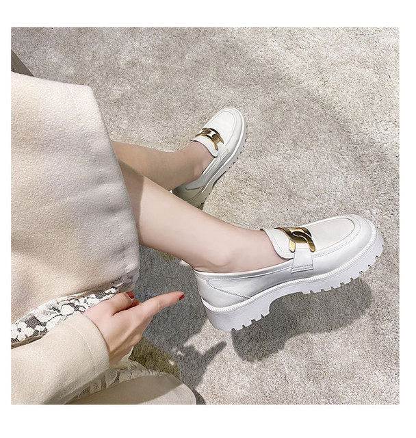 Mokasyny damskie Slip on 2021 brytyjskiego stylu, wysokiej jakości skórzane buty z mikrofibry, antypoślizgowe i wygodne, Lolita damskie platformy - Wianko - 23