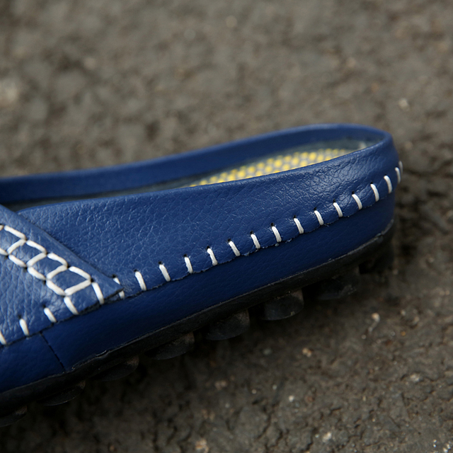 Luksusowe granatowe męskie skórzane buty na co dzień od marki Studded Penny - Wianko - 6