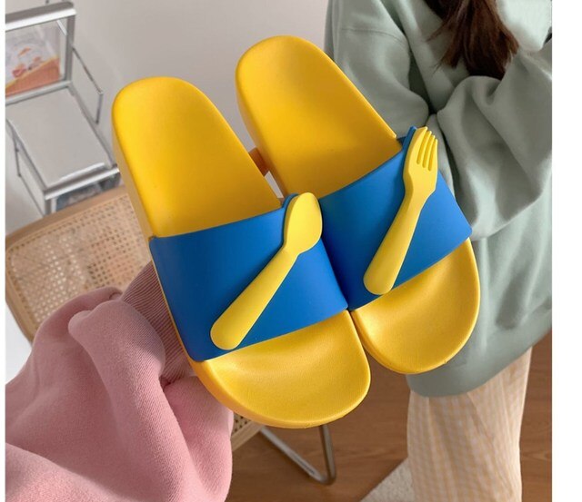 Kapcie antypoślizgowe dla kobiet i dzieci w kolorowych wzorach, idealne do domu i łazienki - Wianko - 15