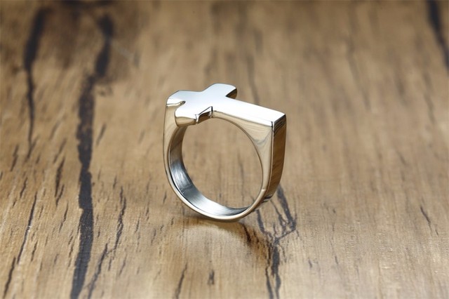 Męski pierścionek w kształcie krzyża ze stali nierdzewnej - srebrno-czarny złoty - Wianko - 3