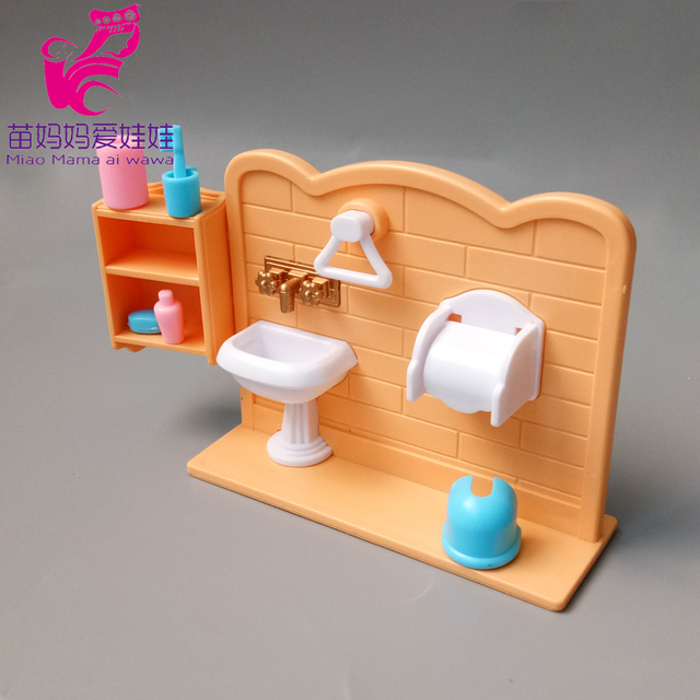 Domek dla lalek z miniaturowym jedzeniem, zabawą i meblami oraz kieszenią na akcesoria do toalety i umywalką - Wianko - 69