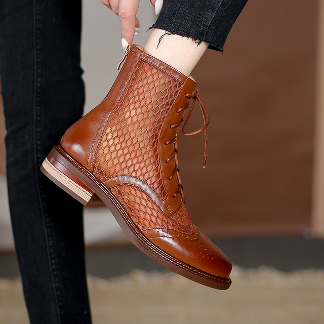 Nowe letnie damskie buty do kostki Hollow - oryginalny model z siatką Martin w brytyjskim stylu, wykonane ze skóry - gruby obcas, mesh - Wianko - 26