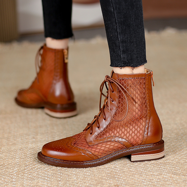 Nowe letnie damskie buty do kostki Hollow - oryginalny model z siatką Martin w brytyjskim stylu, wykonane ze skóry - gruby obcas, mesh - Wianko - 19