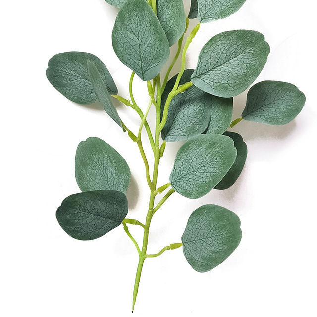 2M sztuczna zielona girlanda eukaliptusowa Rattan z jedwabnymi liśćmi i winorośl sztuczne kwiaty - Wianko - 8