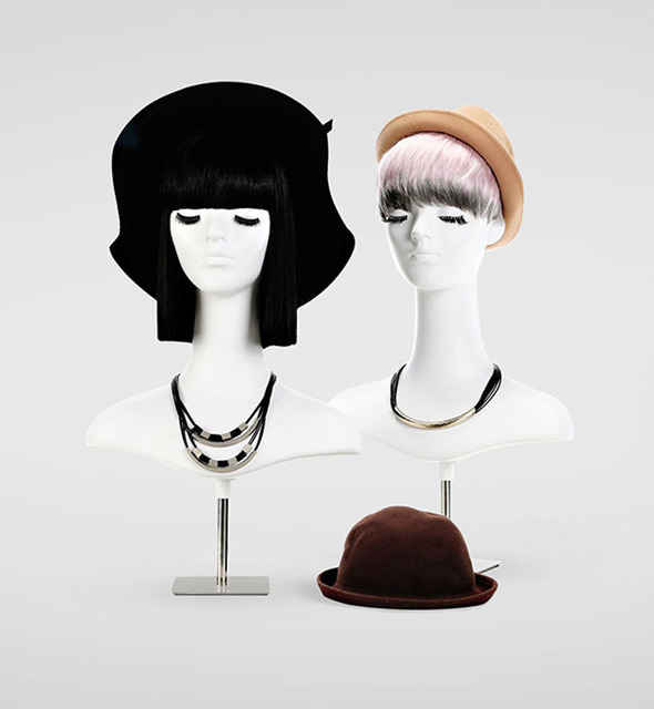 Nowy luksusowy manekin kobiecy do wyświetlania biżuterii i kapeluszy, z realistyczną głową, okularami i kolczykami (1 sztuka) - Wianko - 5
