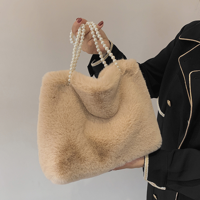 Furry luksusowa torebka futerkowa na ramię z rączkami i perłami dla kobiet 2021 zima - Wianko - 9