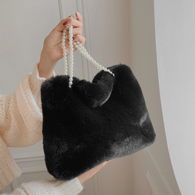 Furry luksusowa torebka futerkowa na ramię z rączkami i perłami dla kobiet 2021 zima - Wianko - 28