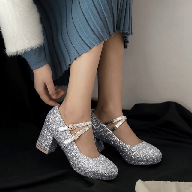 Kobiety pasek pompy platformy buty ślubne cekiny brokat klamra z kryształkami bloku obcasy party dress złoty srebrny chaussure (Buty damskie na słupku) --> Eleganckie buty damskie na słupku ze złotymi i srebrnymi cekinami oraz kryształkową klamrą - Wianko - 1