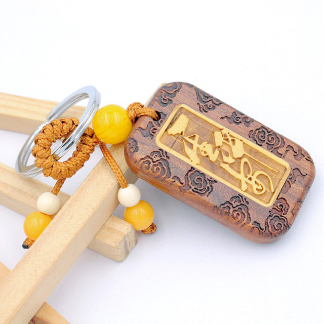 Brelok do kluczyków z drewnianą gruszką - zawieszka na torby z boginią miłosierdzia - prezenty, charms 228 - Wianko - 8