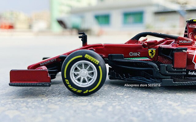 Model odlewania symulacji Ferrari SF1000 #5 #16 2020 F1 zespół Bburago 1:43 - Wianko - 16