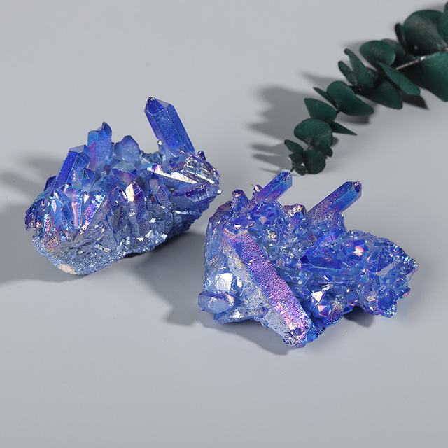 Geoda niebieski kryształ galwaniczny 15 ~ 70g filar energii - kamień uzdrawiający, home decor, mineralny - Wianko - 2